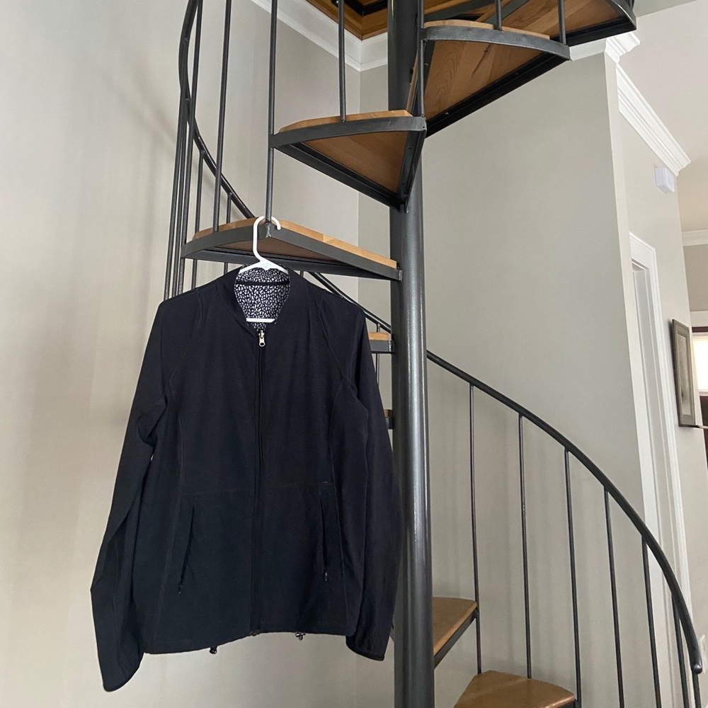 Lightweight Lululemon Jacket Reversible - image 1